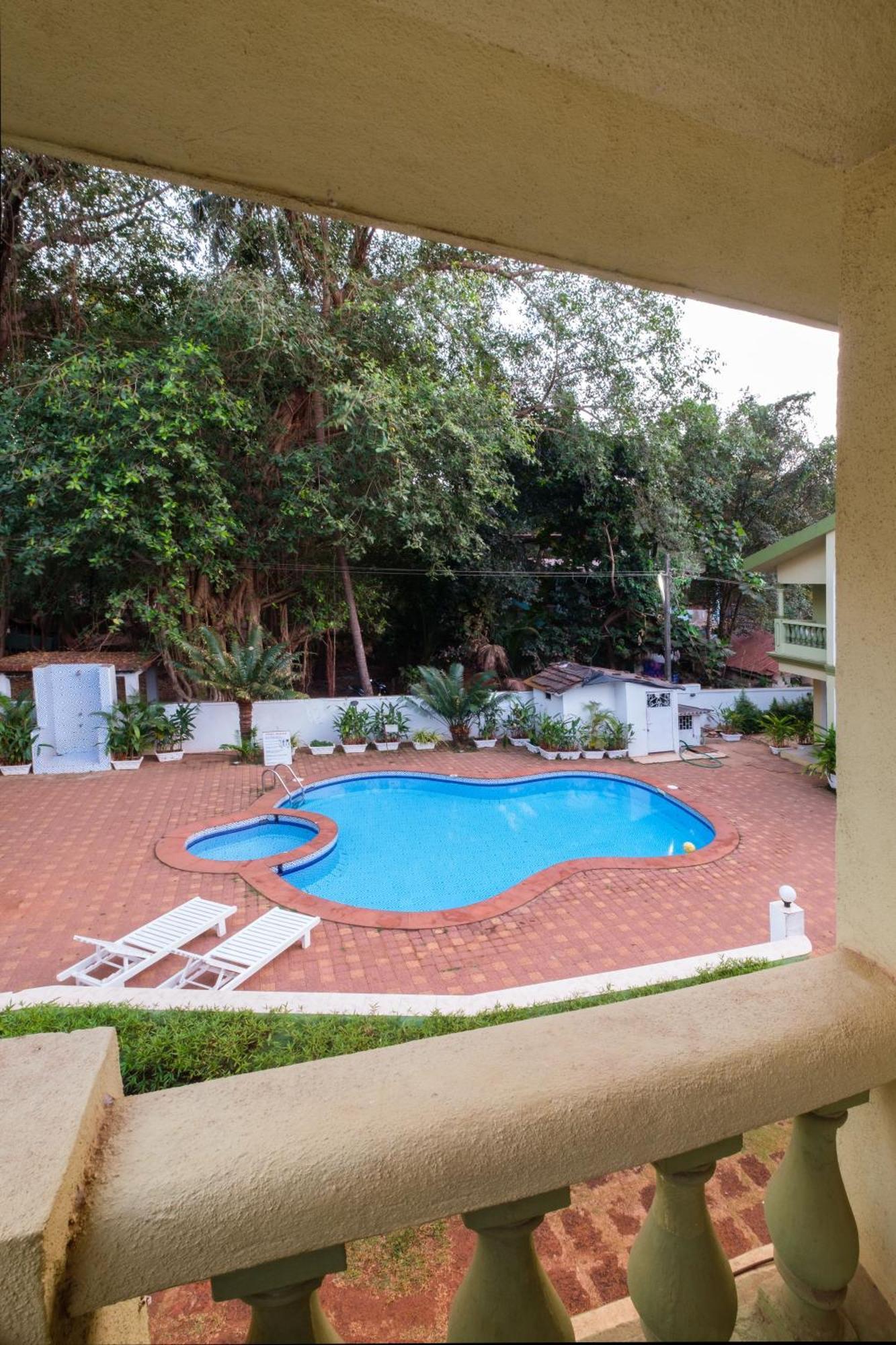 Casa Legend Economy, Calangute Goa Aparthotel Candolim Exterior photo